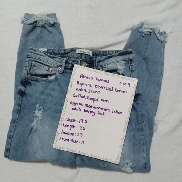 Almost Famous EUC Highrise Distressed Denim Ankle Jeans size 9 - Picture 3 of 4